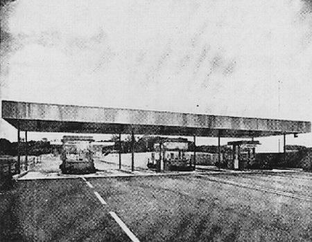 Cascade Drive-In Theatre - Cascade Ticket Booths 1969